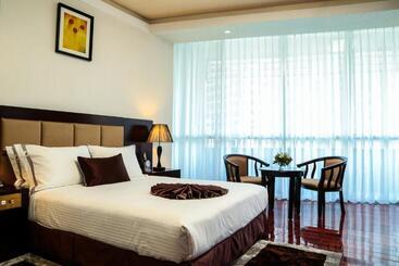 Grand Eliana Hotel Conference & Spa