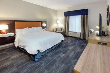 בית מלון כפרי Hampton Inn & Suites Morgantown / University Town Centre