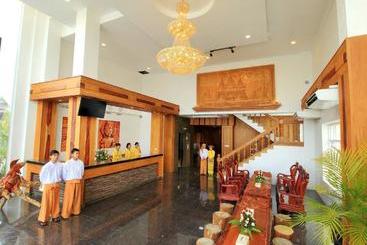 هتل Inle Cherry Queen