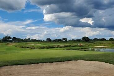 فندق Orange County National Golf Center And Lodge