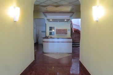 فندق Terracentro