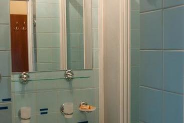 Pod Grotem Hotel Warsaw