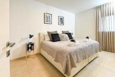 דירות לתיירים Sweet Inn   King David Residence