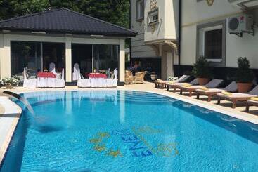 هاستل Economy Room In Hotel Eney