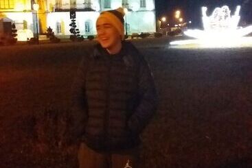 تختخواب و صبحانه Manana