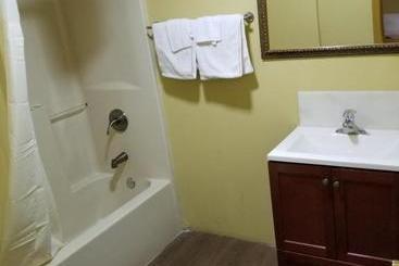 Budget Motel