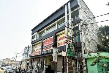 فندق Ashiana Farm