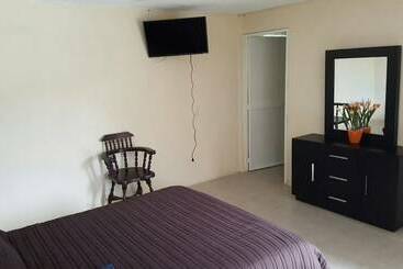 شقق خاصة سياحية Real De San Antonio