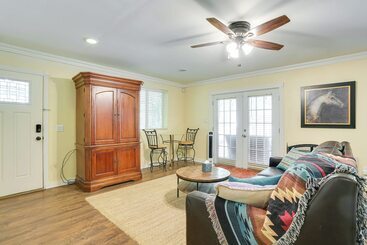 별장 Peaceful Farm Retreat W/ Walking Trails On Site!