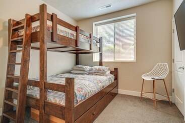 Сельский дом Paradise Village Oasis W/ Lazy River & Hot Tubs!