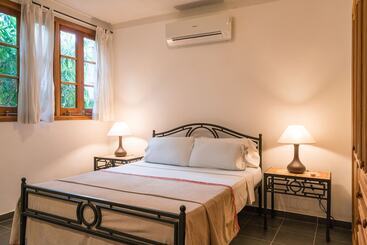 تختخواب و صبحانه La Rosa De Ortega