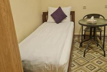 호텔 Economy Type Rooms