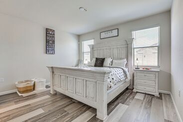 بيت ريفى Cozy Buckeye Home W/ Patio & Fire Pit!