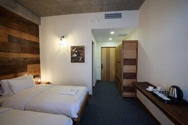 בית מלון כפרי Sazano Wine Cellar &