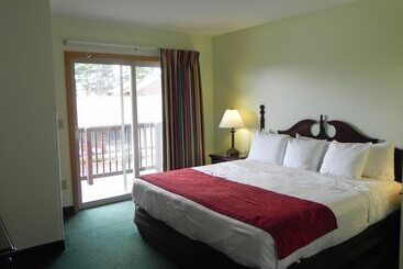 Mohican Resort Motel