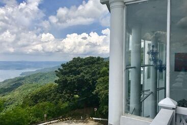 مبيت وإفطار Costiera Fermiliana Tagaytay