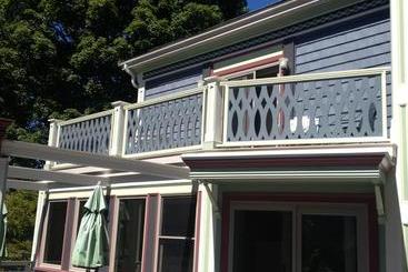 Chesley Road Bed And Breakfast