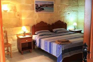 Gozo B&b