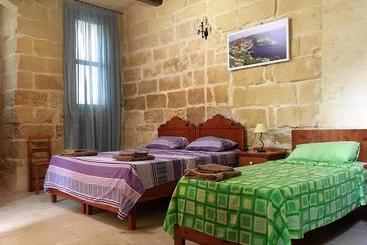 Gozo B&b