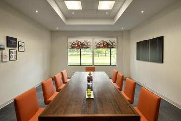 فندق Aloft Hillsborobeaverton