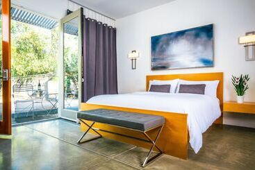 Duchamp Hotel Private Suites