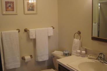 Lancaster Ridge Bed & Breakfast