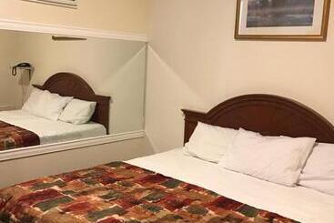 Waterbury Big Apple Motel