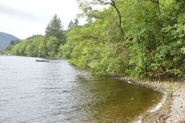 住宿加早餐 Tigh Na Bruach