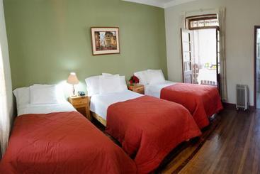 هتل Centro Vacacional Huaychulo