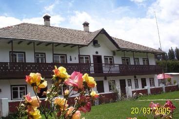 هتل Centro Vacacional Huaychulo