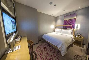 Lavande Hotel Taixing Jiangping Road