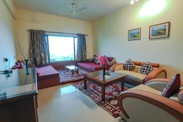 Camel Valley Resort, Igatpuri