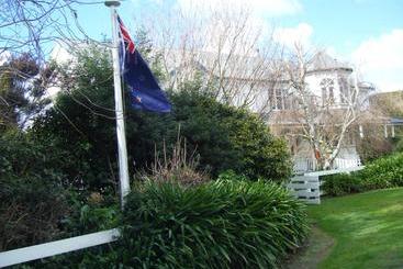 Country Lane Homestay B&b