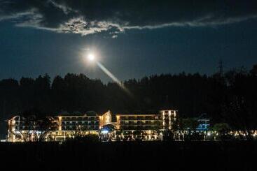 酒店 Hot Springs Medical And Spa