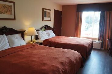 酒店 Scotland Neck Inn