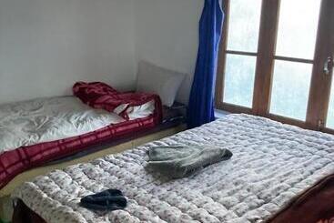 Bed and Breakfast Amchi Homestay Ladakh By Lexstays