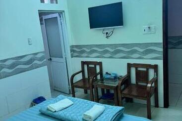 تختخواب و صبحانه Nhà Nghỉ Hà Anh