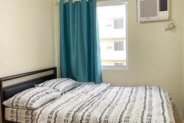 公寓式酒店  Dumaguete Marina Spatial Condo Unit