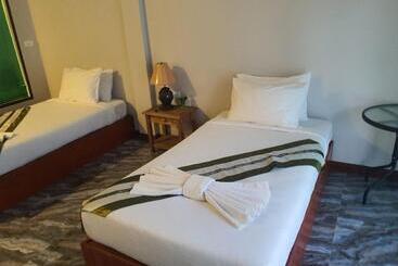 בית מלון כפרי Atlas Central