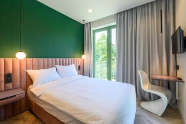 Отель Luna Residence