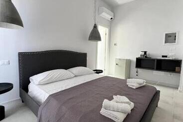 פנסיון Donna Vita