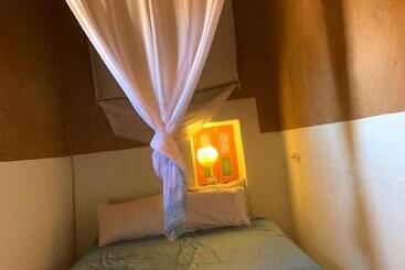 بنسيون Ecolodge Le Désert