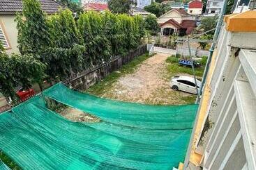 פנסיון Panhaya Guesthouse