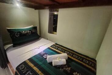 הוסטל Bed On The Beach