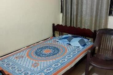 胶囊酒店 Dr Kc Rooms