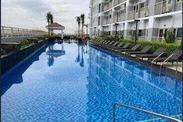 هتل آپارتمان J5 Bayview Elegant Retreat With Stunning Views Free Wifi