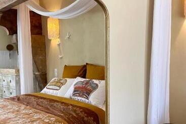 Пансион La Suite Drômoise 1809