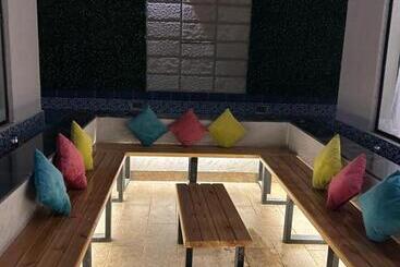 منتجع شاليهات نافارو