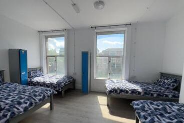 Dublin Quayside Hostel