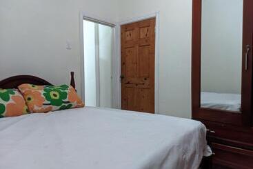 تختخواب و صبحانه 43 Dougville Melanie Ecd